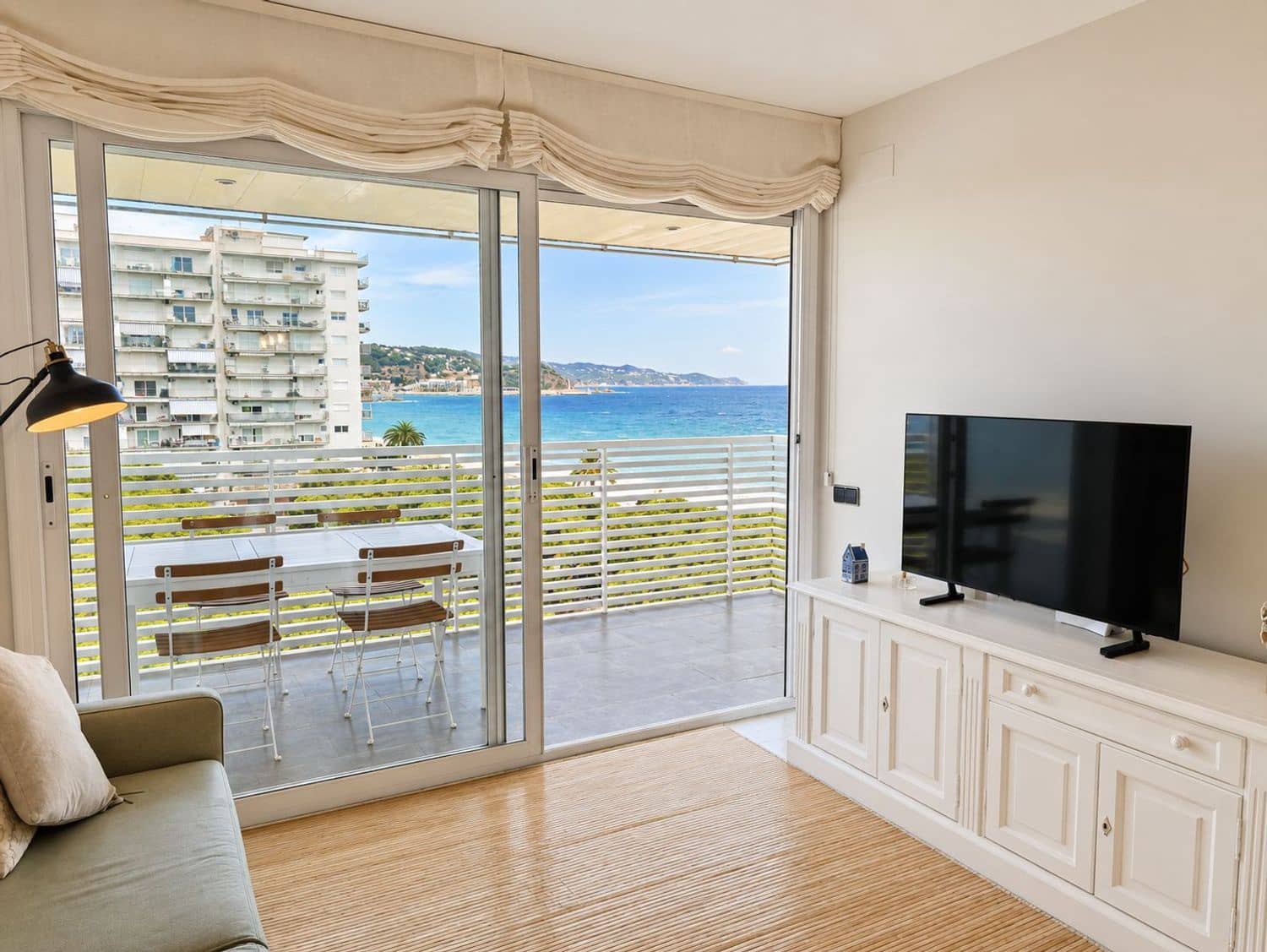2 soveværelse Lejlighed til salg i Blanes med swimmingpool garage - € 335.000 (Ref: 10134973)