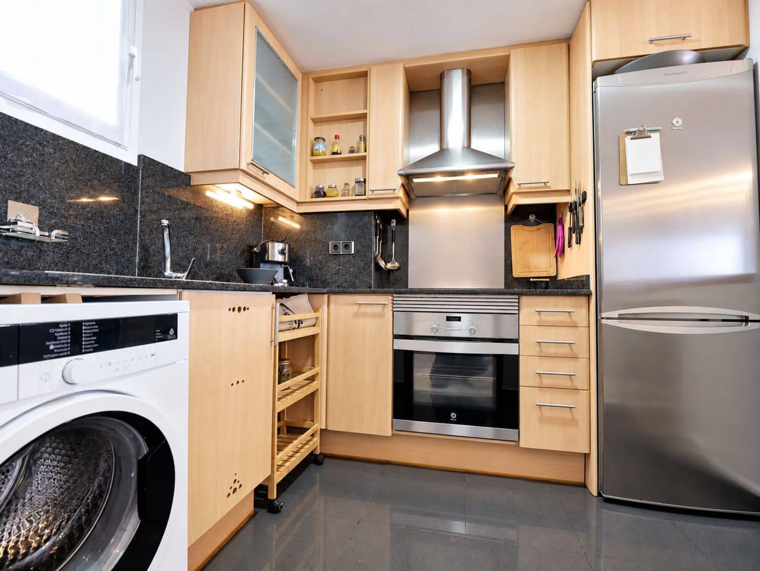 2 soveværelse Lejlighed til salg i Blanes med swimmingpool garage - € 335.000 (Ref: 10134973)