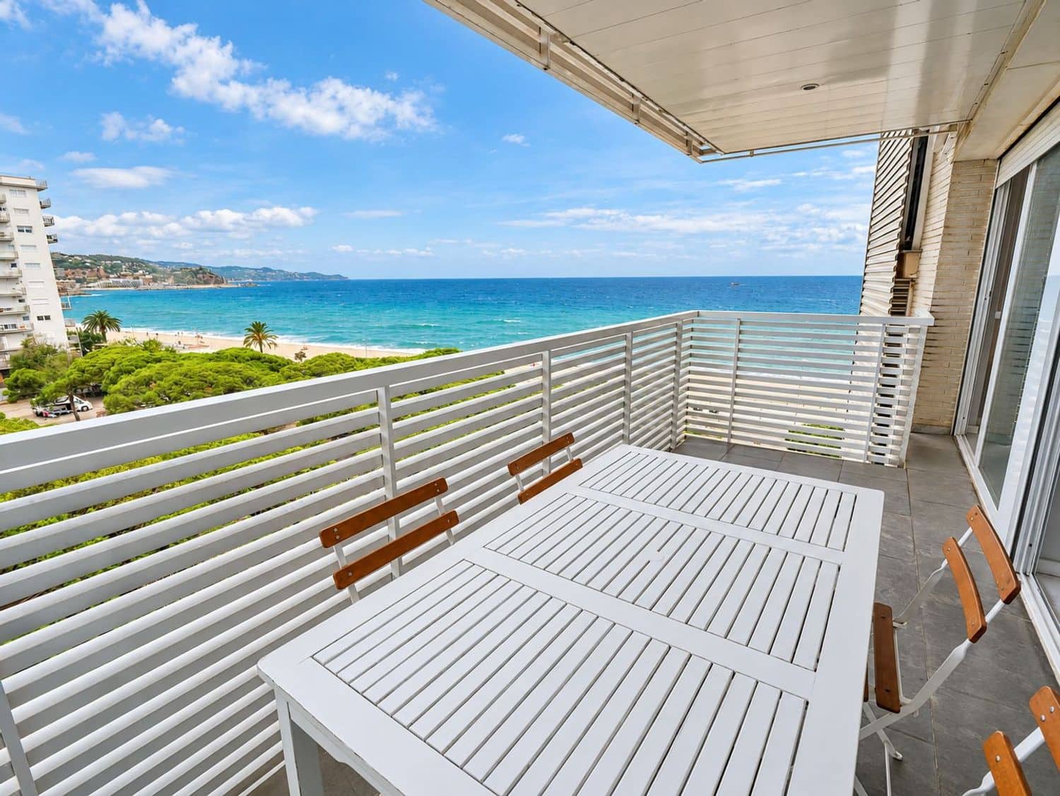 2 soveværelse Lejlighed til salg i Blanes med swimmingpool garage - € 335.000 (Ref: 10134973)