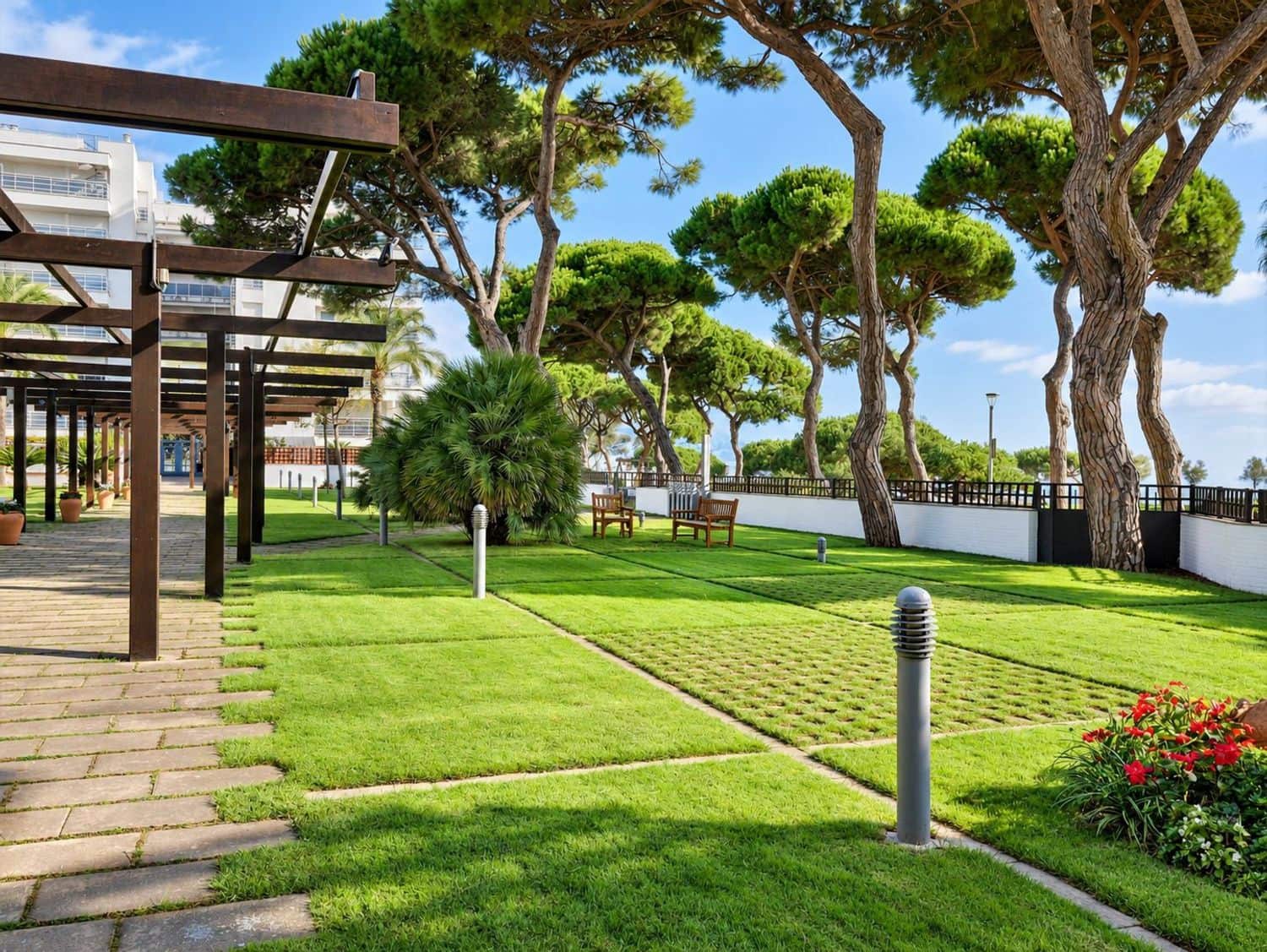 2 soveværelse Lejlighed til salg i Blanes med swimmingpool garage - € 335.000 (Ref: 10134973)