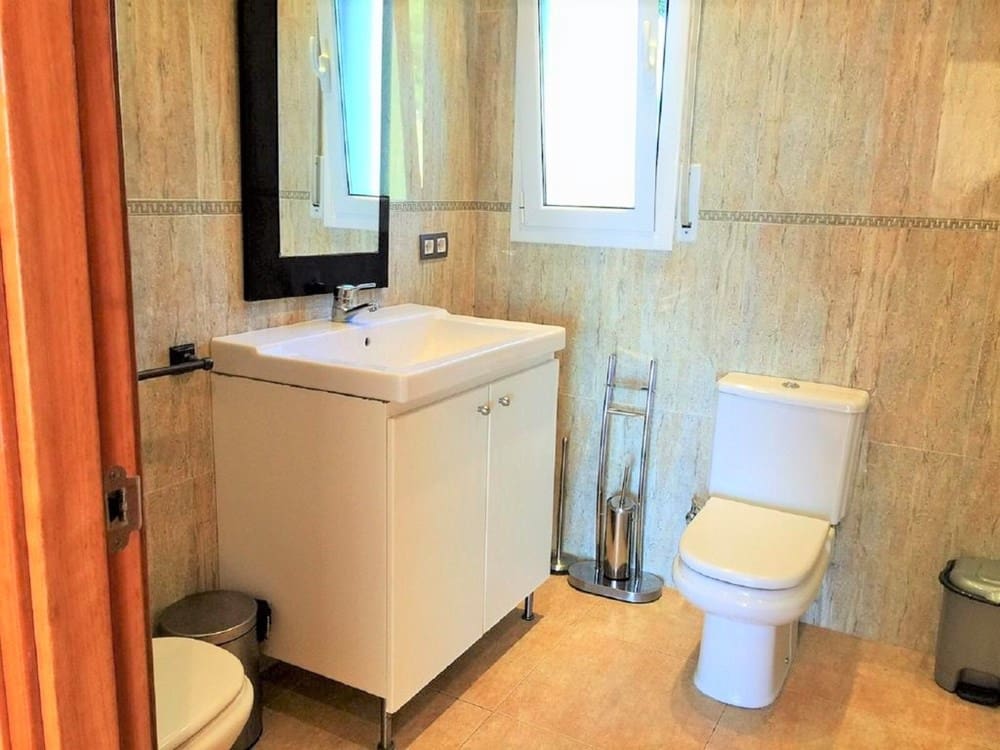 4 soveværelse Villa til salg i Lloret de Mar med swimmingpool garage - € 631.000 (Ref: 5892111)