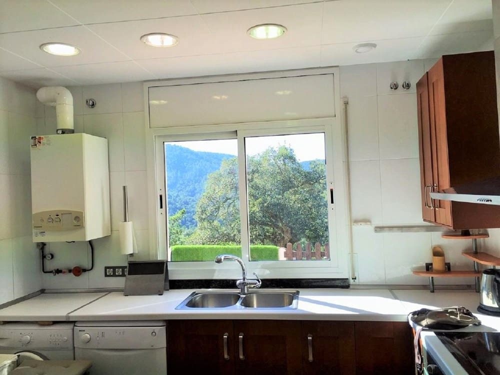 4 soveværelse Villa til salg i Lloret de Mar med swimmingpool garage - € 631.000 (Ref: 5892111)