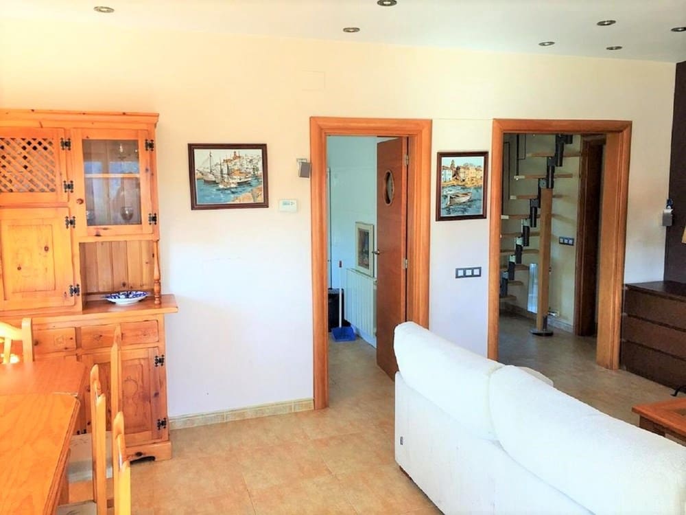 4 soveværelse Villa til salg i Lloret de Mar med swimmingpool garage - € 631.000 (Ref: 5892111)