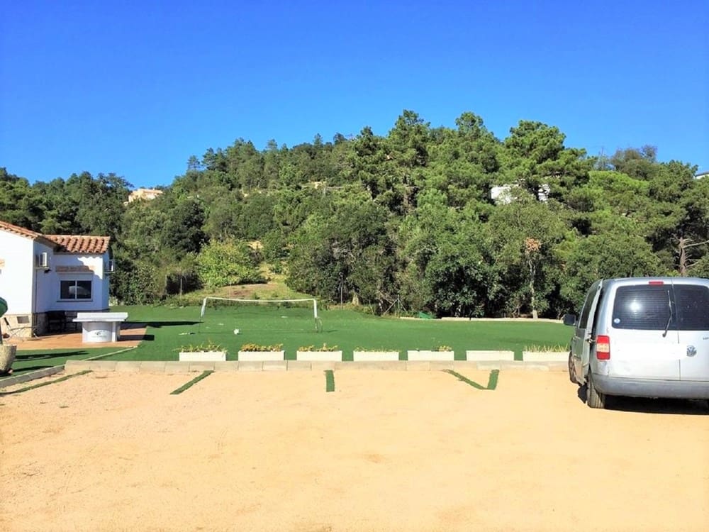 4 soveværelse Villa til salg i Lloret de Mar med swimmingpool garage - € 631.000 (Ref: 5892111)