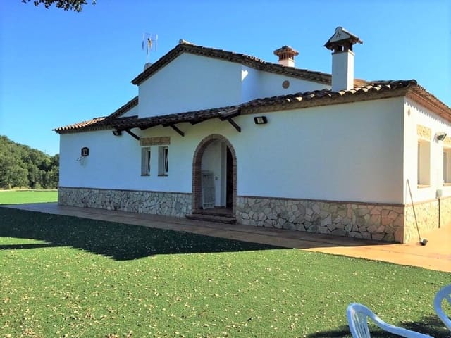 4 soverom Villa til salgs i Lloret de Mar med svømmebasseng garasje - € 631 000 (Ref: 5892111)