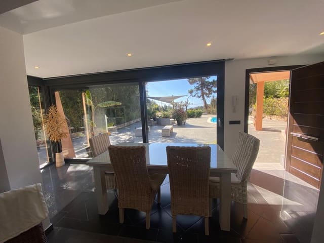 4 soverom Villa til salgs i Tossa de Mar med svømmebasseng - € 475 000 (Ref: 7452980)