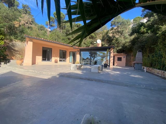4 soverom Villa til salgs i Tossa de Mar med svømmebasseng - € 475 000 (Ref: 7452980)