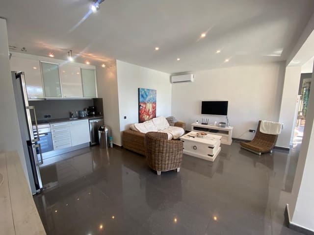 4 soverom Villa til salgs i Tossa de Mar med svømmebasseng - € 475 000 (Ref: 7452980)