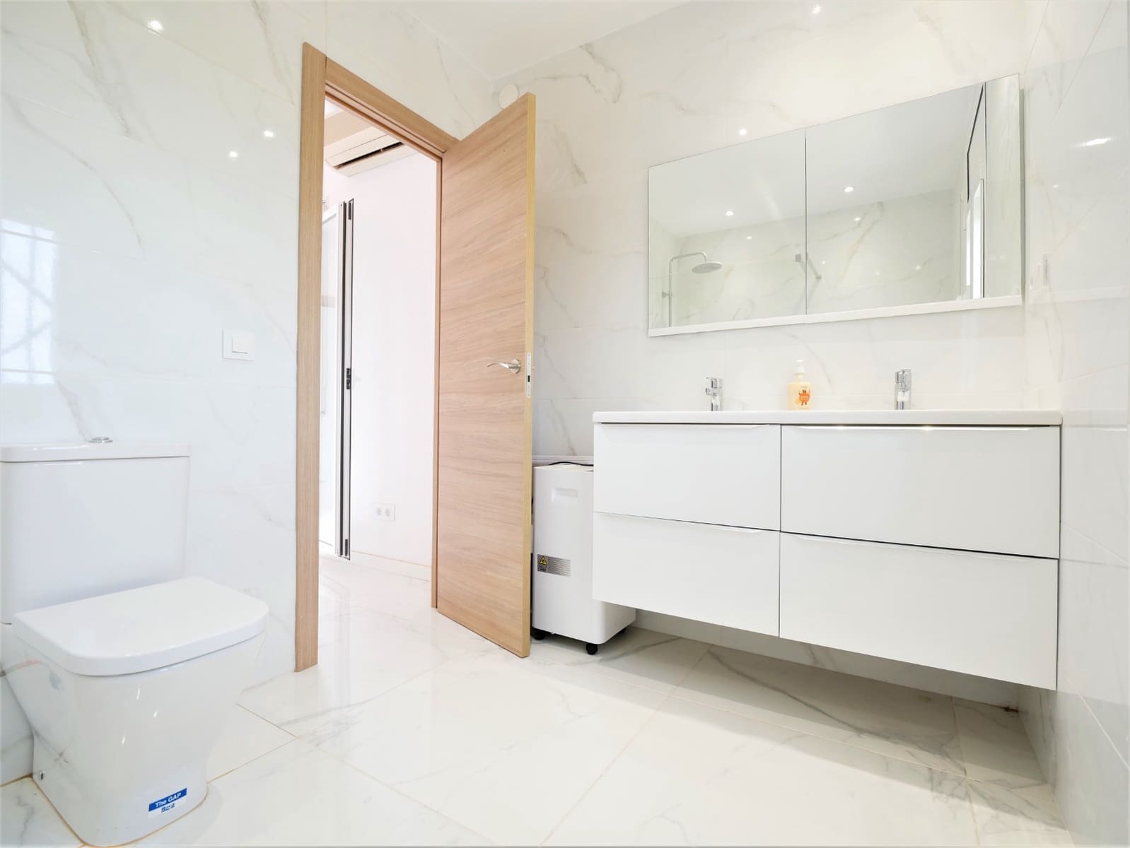 3 camera da letto Villa in vendita in Blanes con piscina garage - 295.000 € (Rif: 7699006)