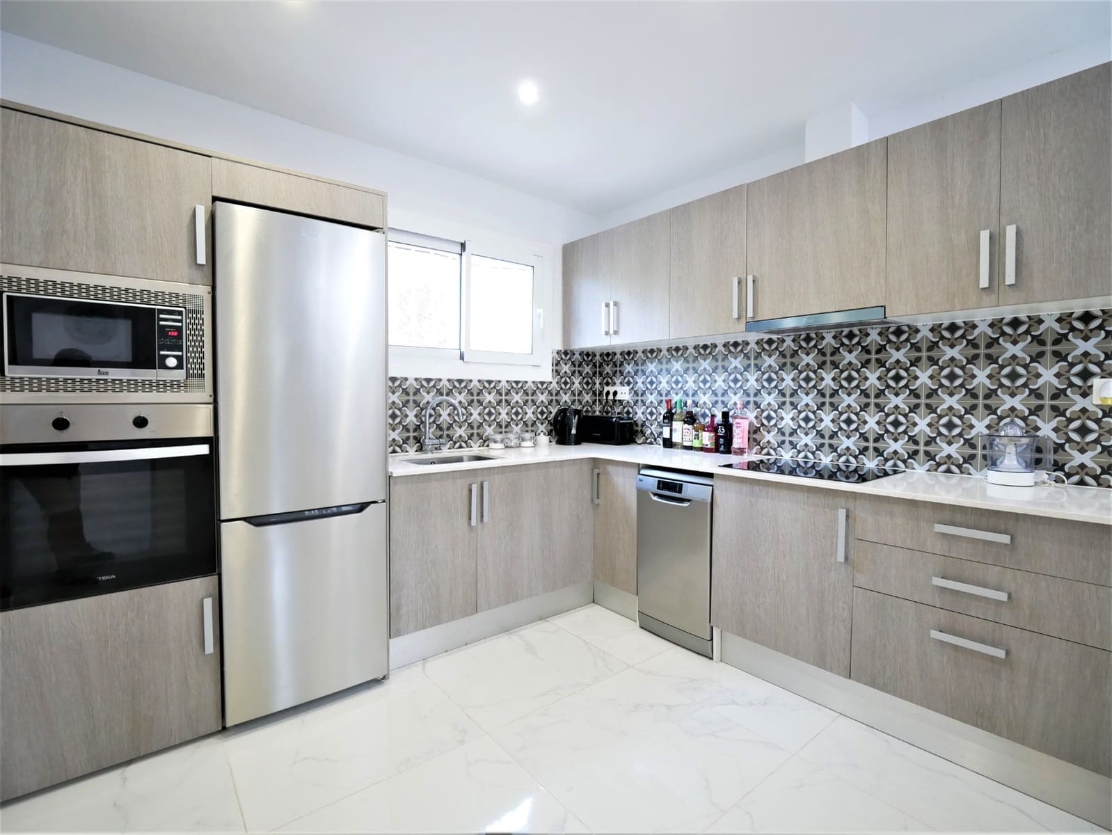 3 camera da letto Villa in vendita in Blanes con piscina garage - 295.000 € (Rif: 7699006)