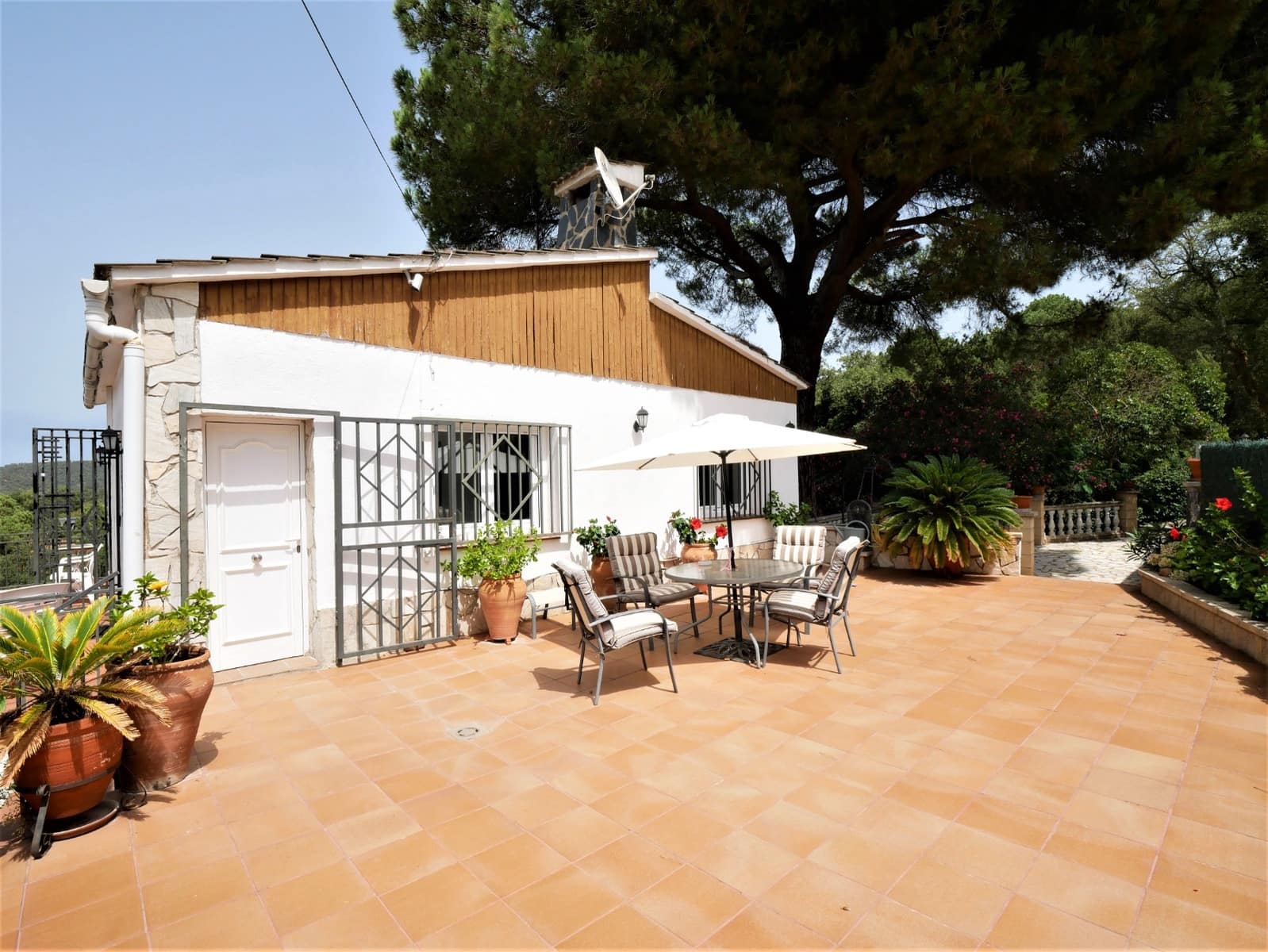 3 camera da letto Villa in vendita in Blanes con piscina garage - 295.000 € (Rif: 7699006)