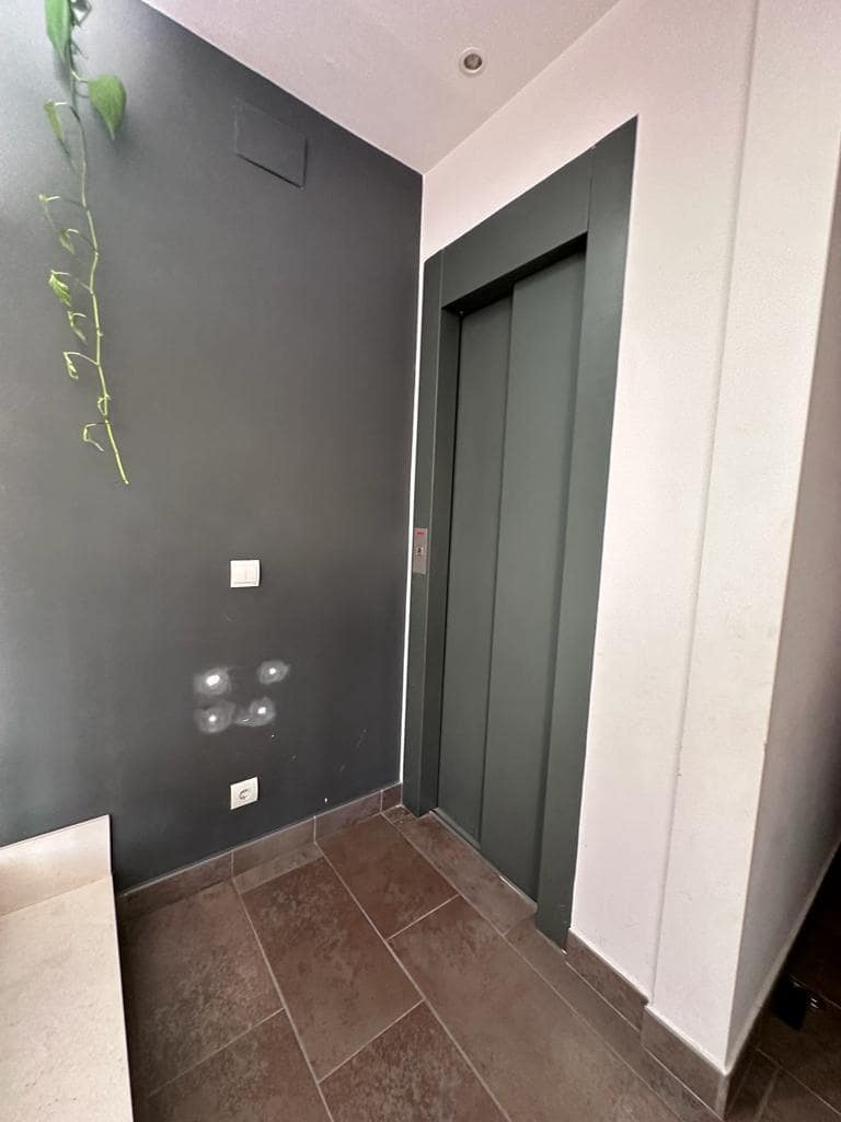 4 soverom Villa til salgs i Blanes med svømmebasseng garasje - € 429 000 (Ref: 8315059)