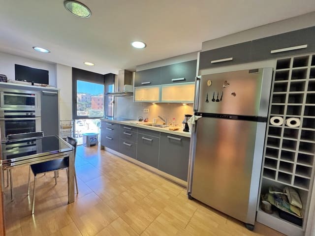 4 camera da letto Attico in vendita in Lloret de Mar con piscina garage - 485.000 € (Rif: 8924905)