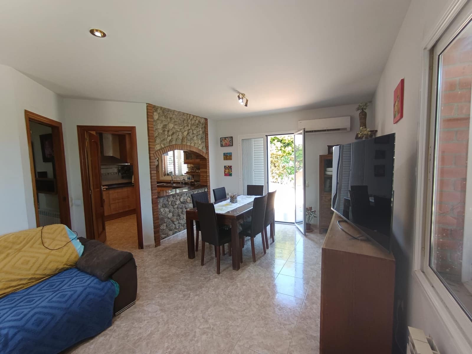 4 soveværelse Villa til salg i Fogars de la Selva med garage - € 280.000 (Ref: 9022099)