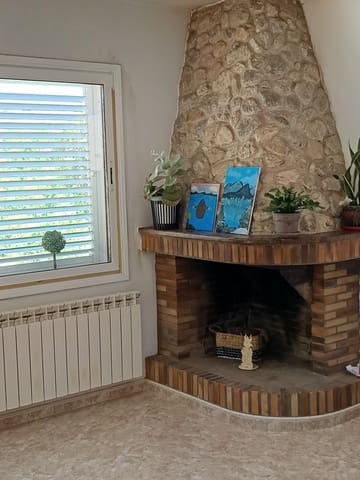 4 quarto Moradia para venda em Fogars de la Selva com garagem - 280 000 € (Ref: 9022099)