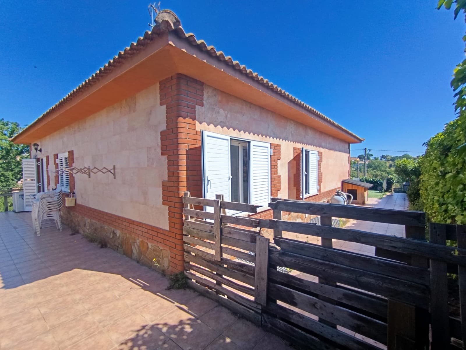 4 soveværelse Villa til salg i Fogars de la Selva med garage - € 280.000 (Ref: 9022099)