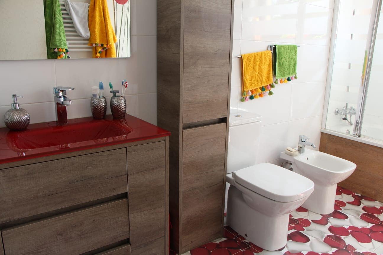 5 makuuhuone Huvila myytävänä paikassa Lloret de Mar mukana uima-altaan 
autotalli - 995 000 € (Ref: 9196736)