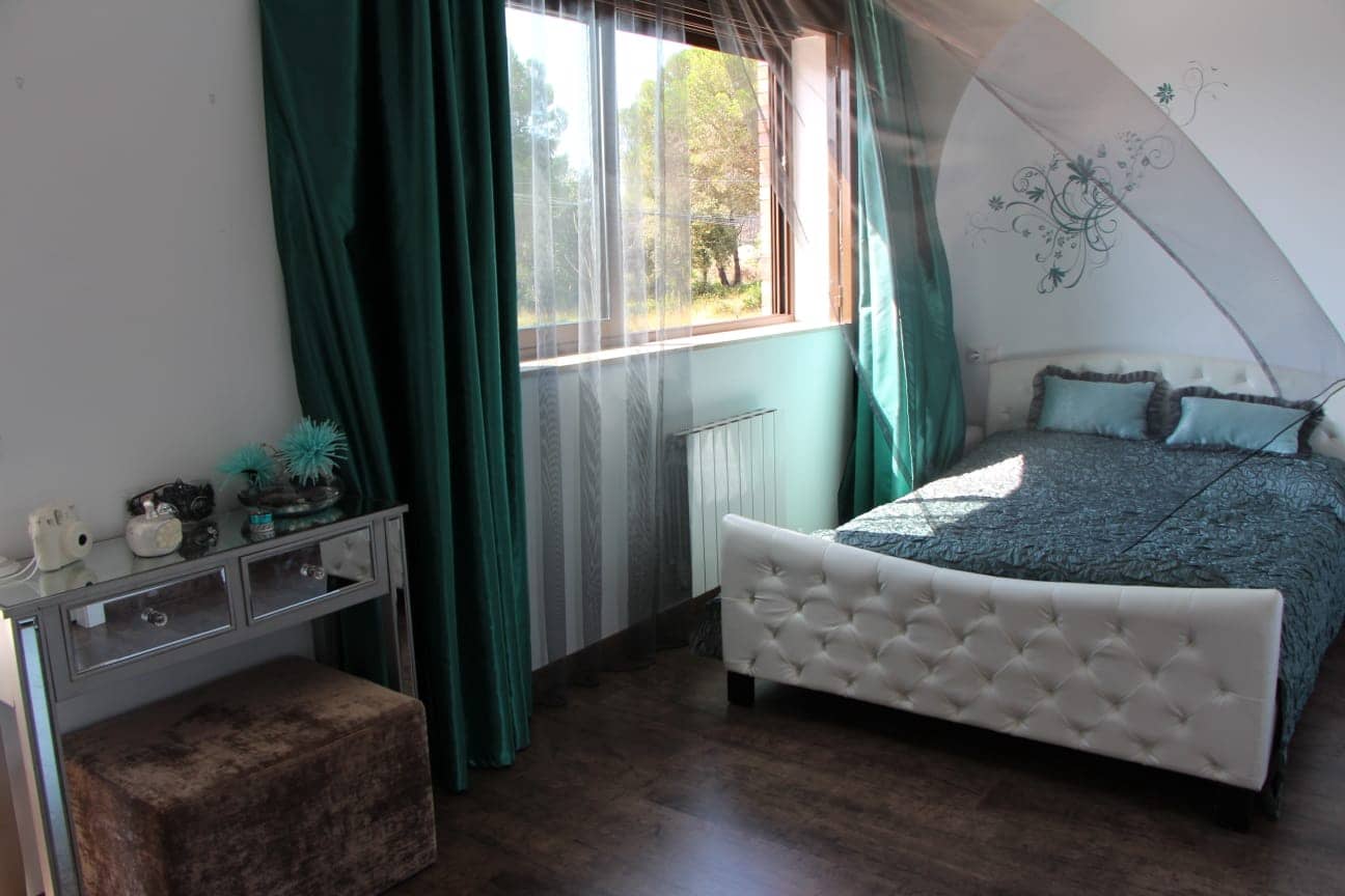 5 makuuhuone Huvila myytävänä paikassa Lloret de Mar mukana uima-altaan 
autotalli - 995 000 € (Ref: 9196736)