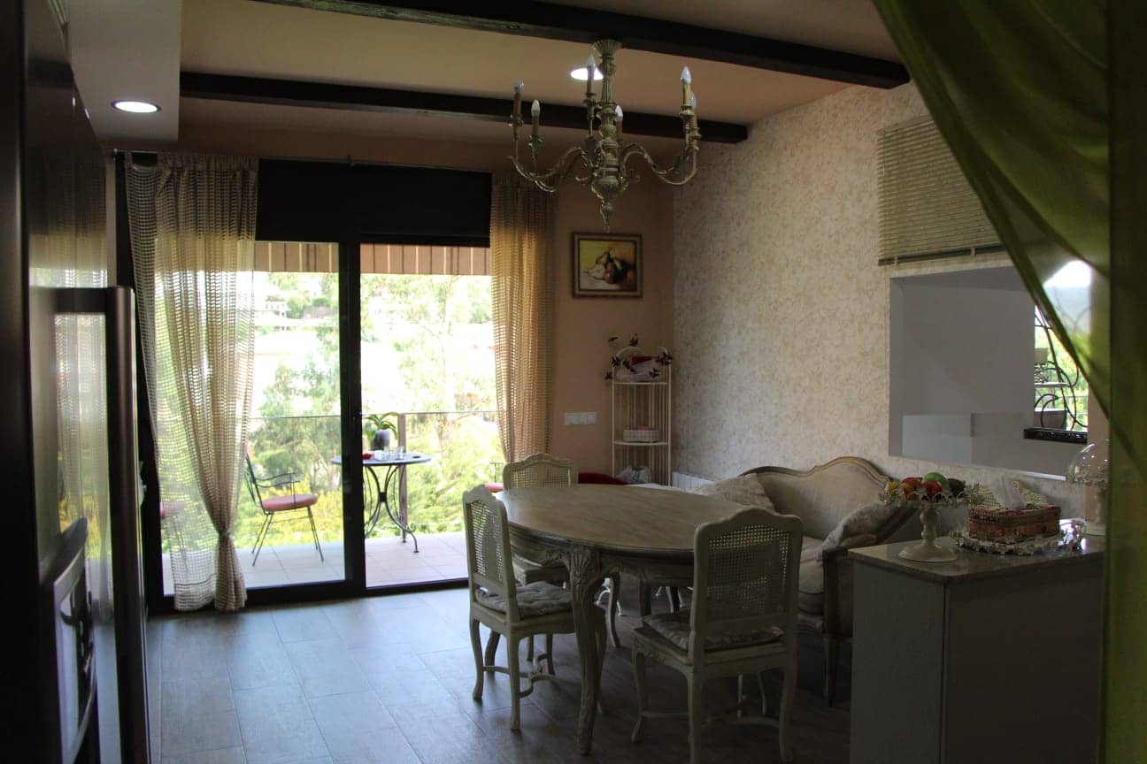 5 makuuhuone Huvila myytävänä paikassa Lloret de Mar mukana uima-altaan 
autotalli - 995 000 € (Ref: 9196736)