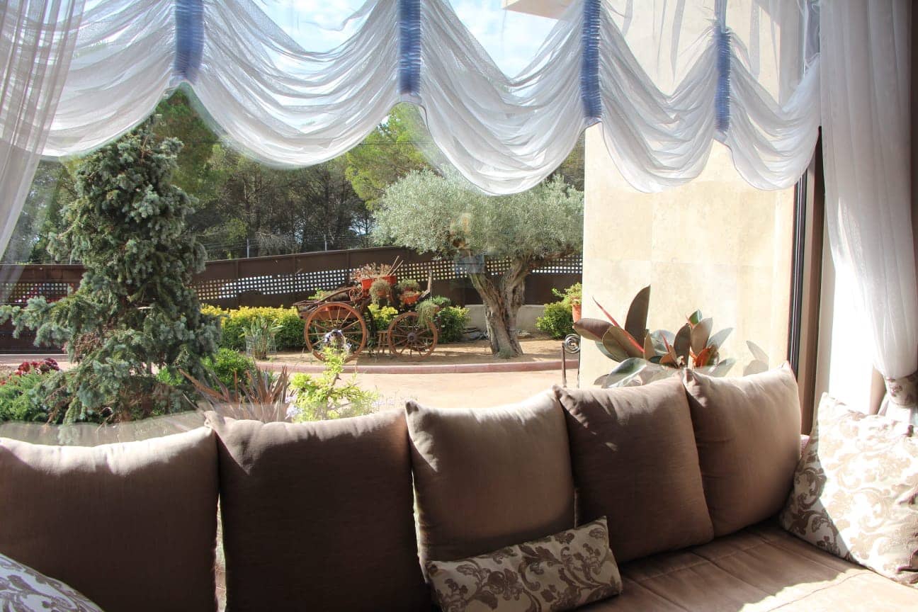 5 makuuhuone Huvila myytävänä paikassa Lloret de Mar mukana uima-altaan 
autotalli - 995 000 € (Ref: 9196736)