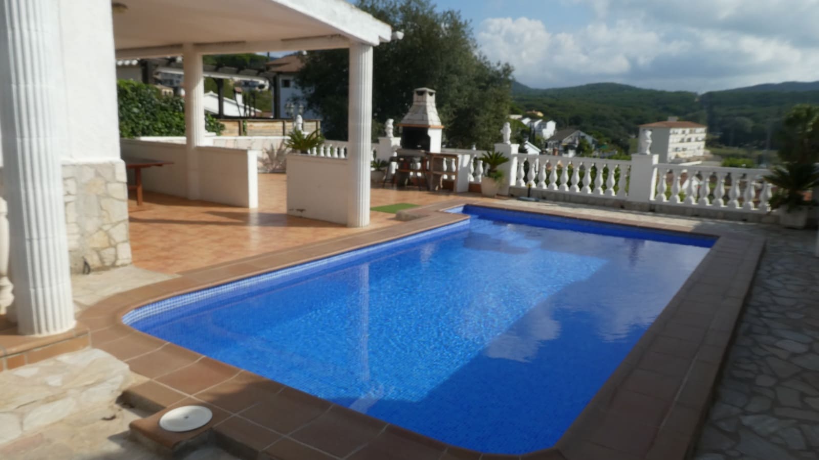 4 camera da letto Villa in vendita in Blanes con piscina garage - 350.000 € (Rif: 9249100)