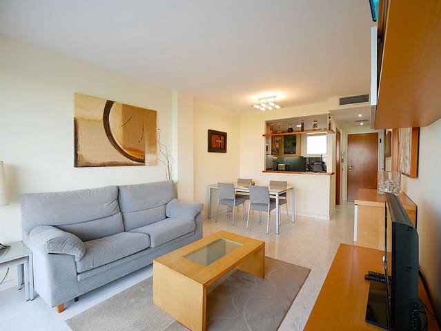 Apartamento de 2 habitaciones en Blanes en venta con piscina garaje - 320.000 € (Ref: 9285742)