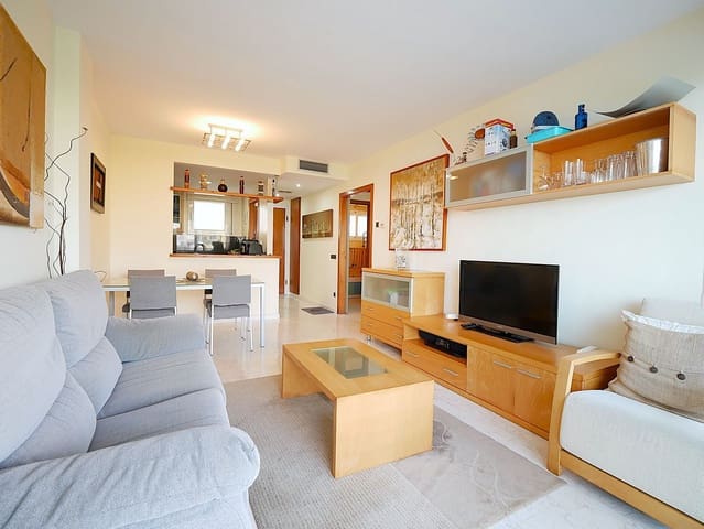 Apartamento de 2 habitaciones en Blanes en venta con piscina garaje - 320.000 € (Ref: 9285742)