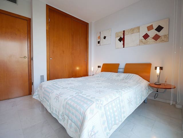 Apartamento de 2 habitaciones en Blanes en venta con piscina garaje - 320.000 € (Ref: 9285742)