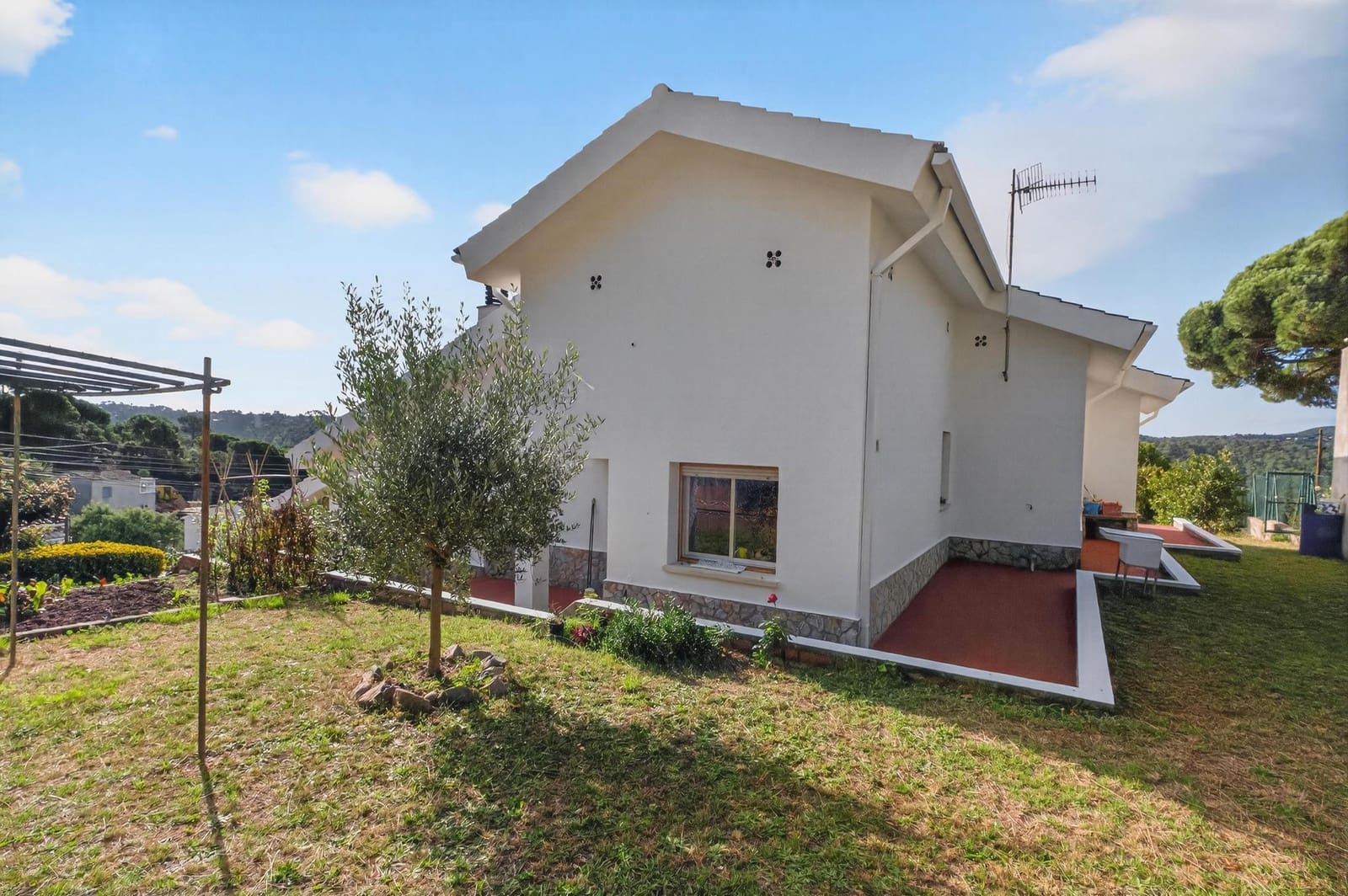 4 soverom Villa til salgs i Lloret de Mar med garasje - € 325 000 (Ref: 9400158)