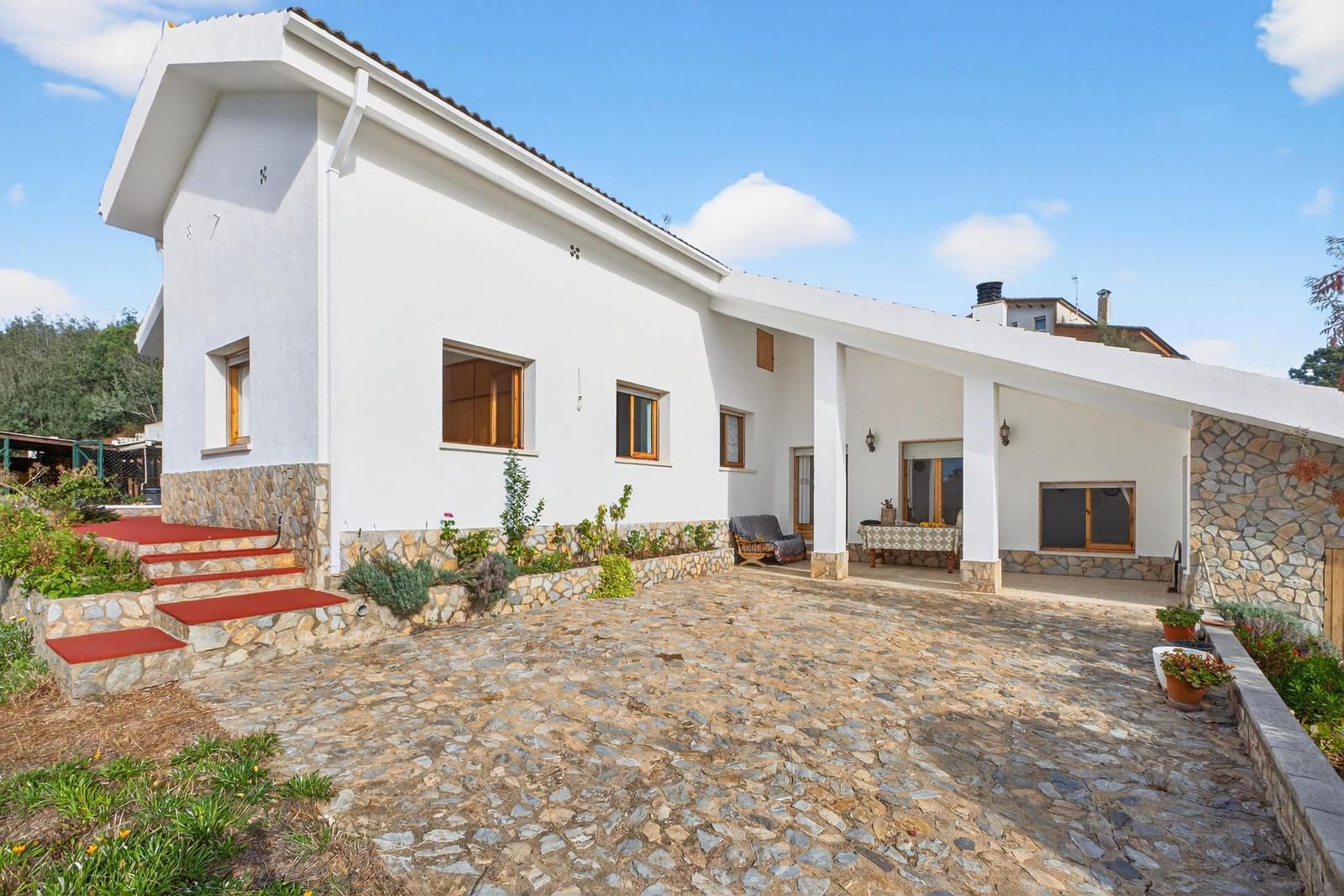 4 soverom Villa til salgs i Lloret de Mar med garasje - € 325 000 (Ref: 9400158)