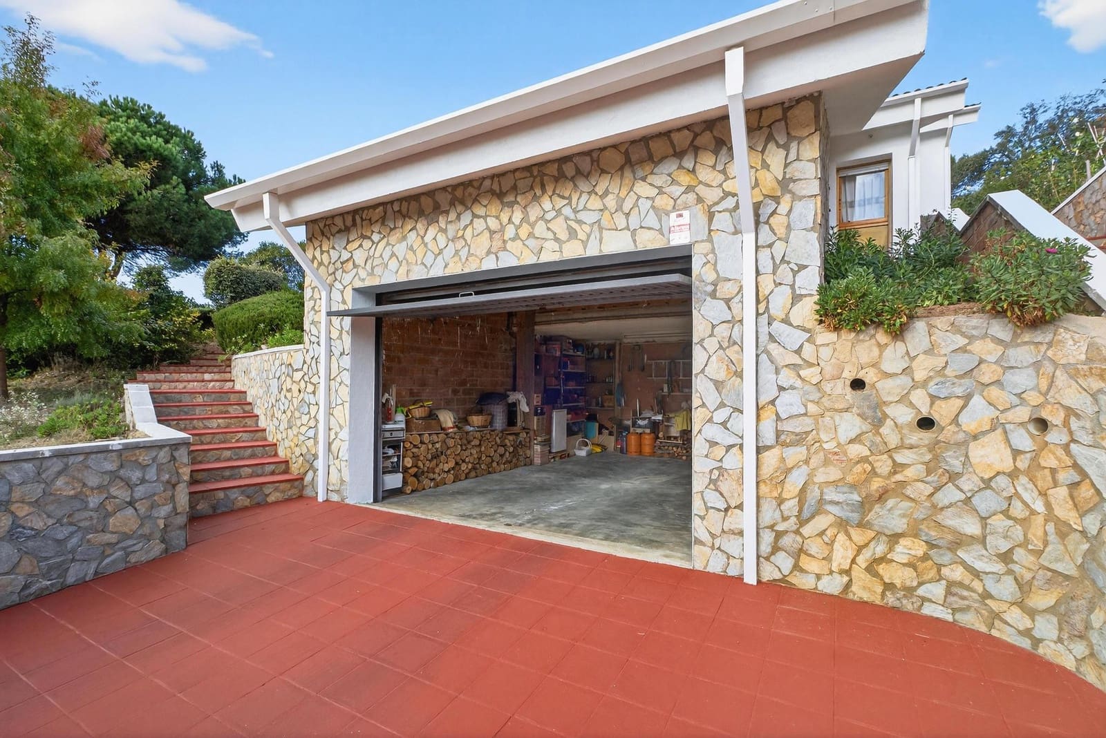 4 soverom Villa til salgs i Lloret de Mar med garasje - € 325 000 (Ref: 9400158)