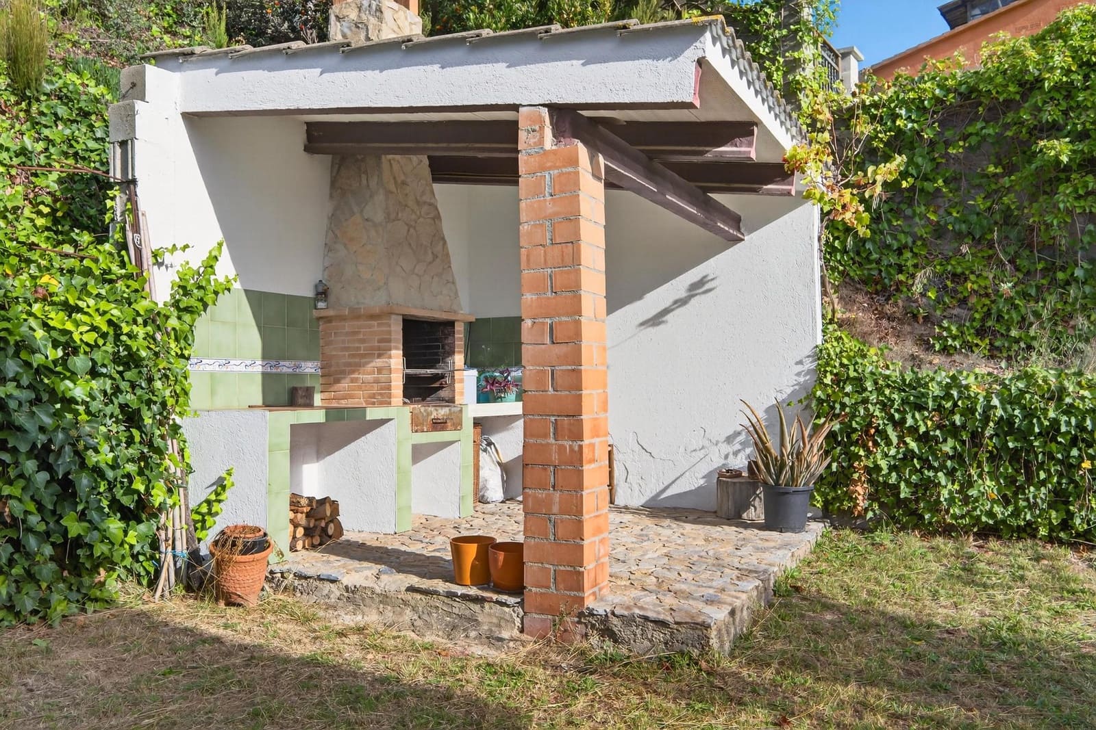 4 soverom Villa til salgs i Lloret de Mar med garasje - € 325 000 (Ref: 9400158)