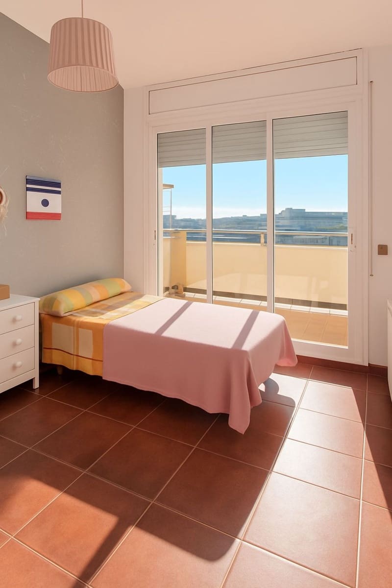 3 quarto Apartamento para venda em Blanes com piscina garagem - 298 000 € (Ref: 9437625)