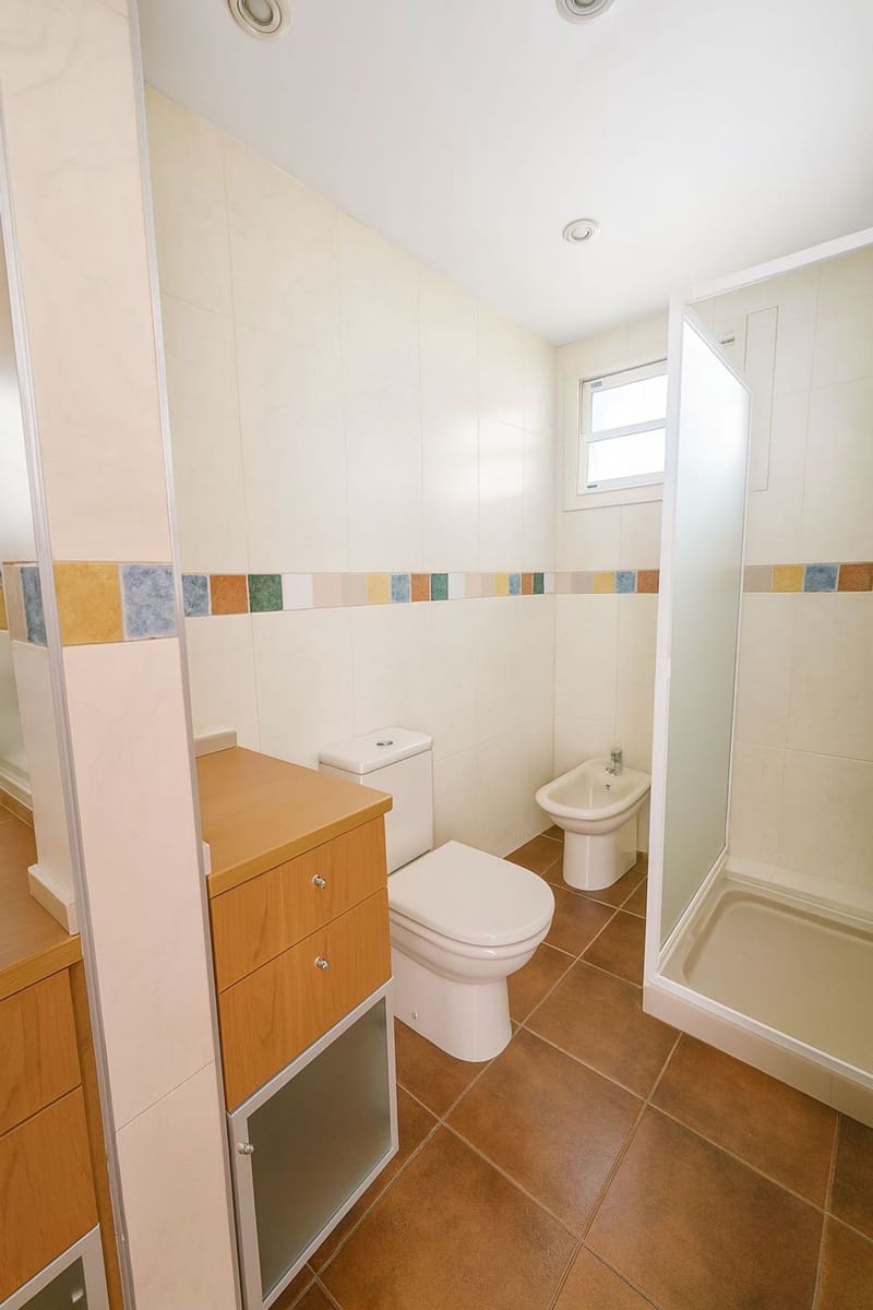 3 quarto Apartamento para venda em Blanes com piscina garagem - 298 000 € (Ref: 9437625)