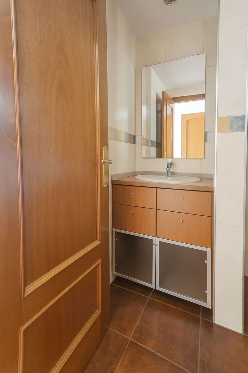 3 quarto Apartamento para venda em Blanes com piscina garagem - 298 000 € (Ref: 9437625)