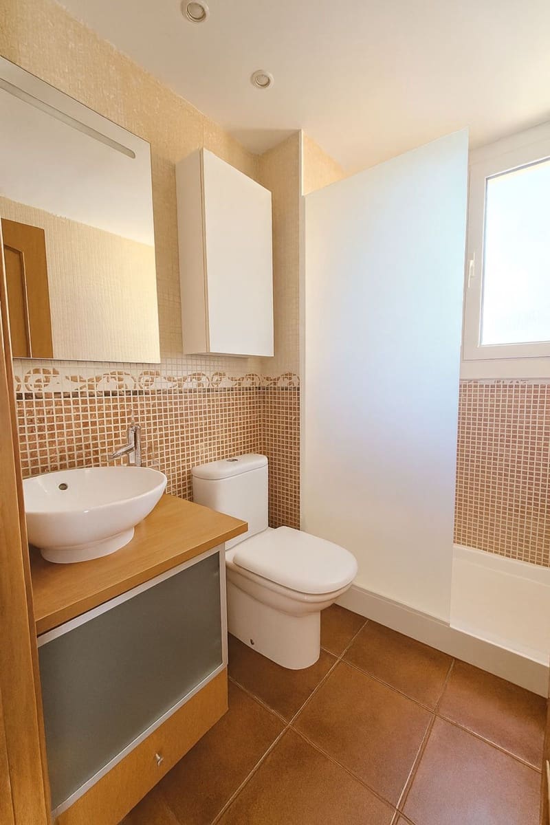 3 quarto Apartamento para venda em Blanes com piscina garagem - 298 000 € (Ref: 9437625)