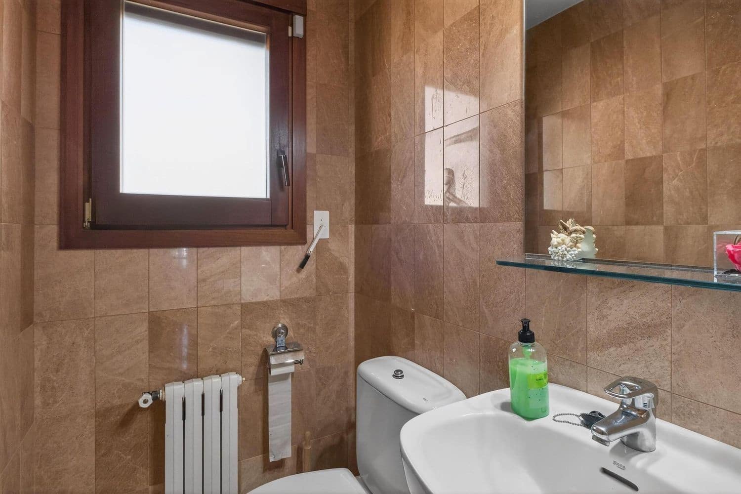 5 Zimmer Villa zu verkaufen in Sils mit Pool Garage - 740.000 € (Ref: 9494853)