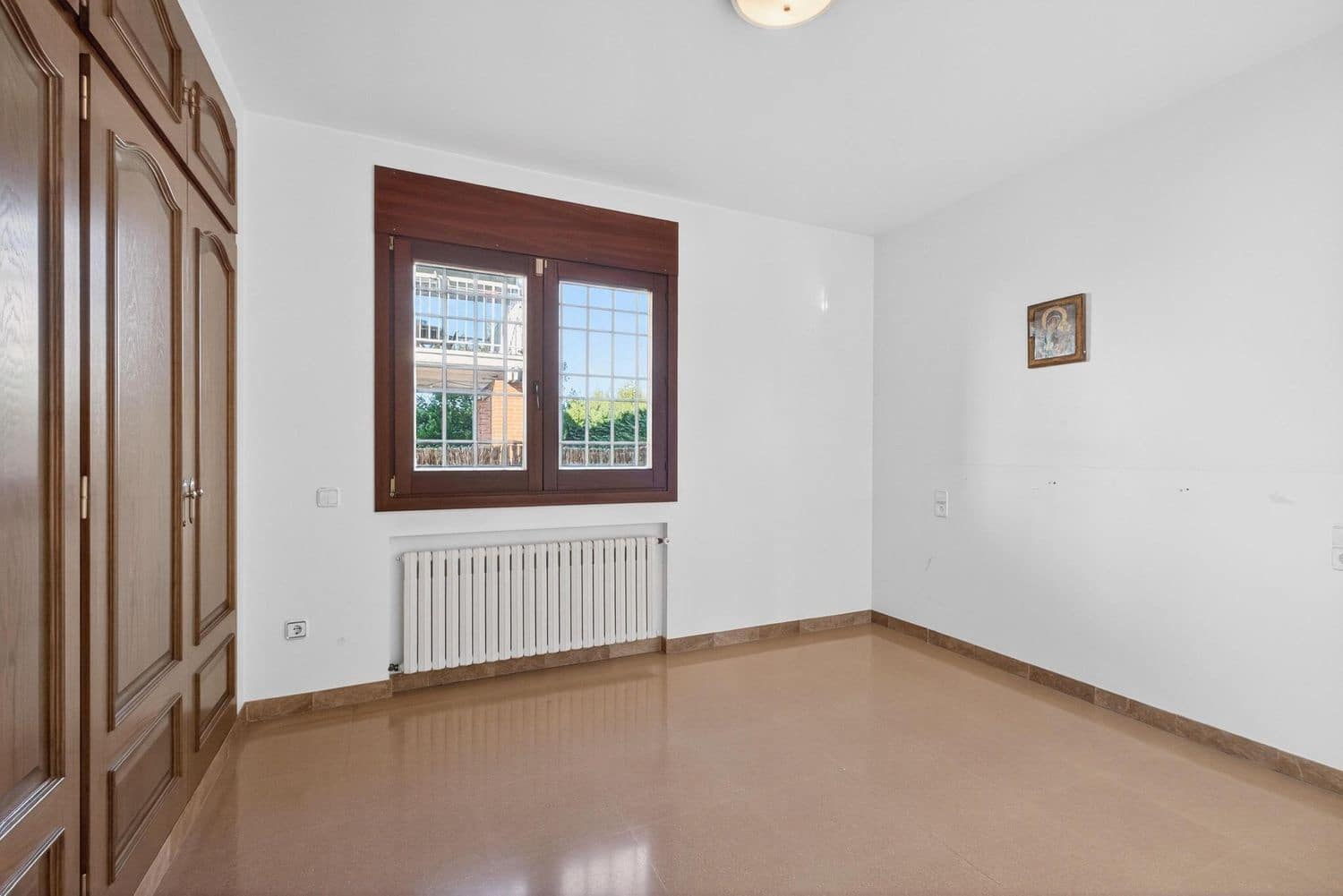 5 Zimmer Villa zu verkaufen in Sils mit Pool Garage - 740.000 € (Ref: 9494853)