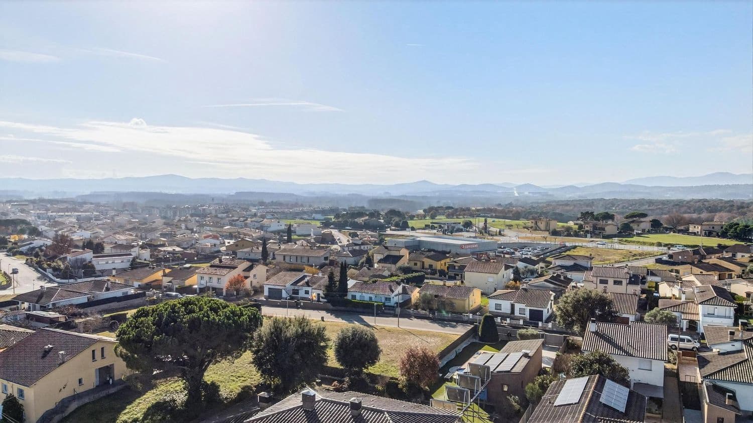 5 Zimmer Villa zu verkaufen in Sils mit Pool Garage - 740.000 € (Ref: 9494853)