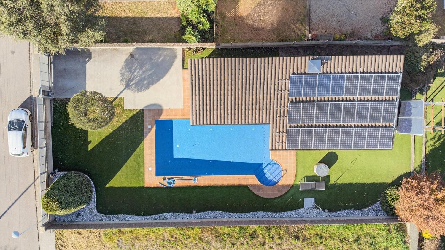 5 Zimmer Villa zu verkaufen in Sils mit Pool Garage - 740.000 € (Ref: 9494853)