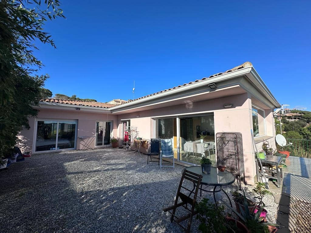 3 camera da letto Villa in vendita in Blanes con garage - 365.000 € (Rif: 9511293)
