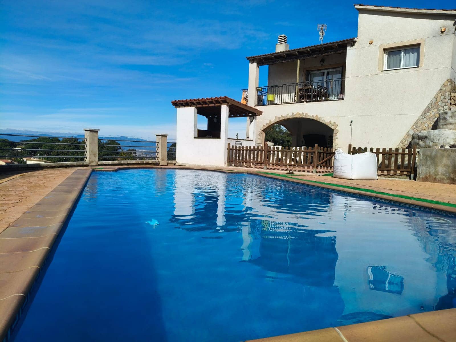 4 soveværelse Villa til salg i Vidreres - € 360.000 (Ref: 9606289)