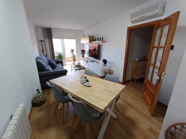 2 makuuhuone Huoneisto myytävänä paikassa Blanes - 249 000 € (Ref: 9606298)