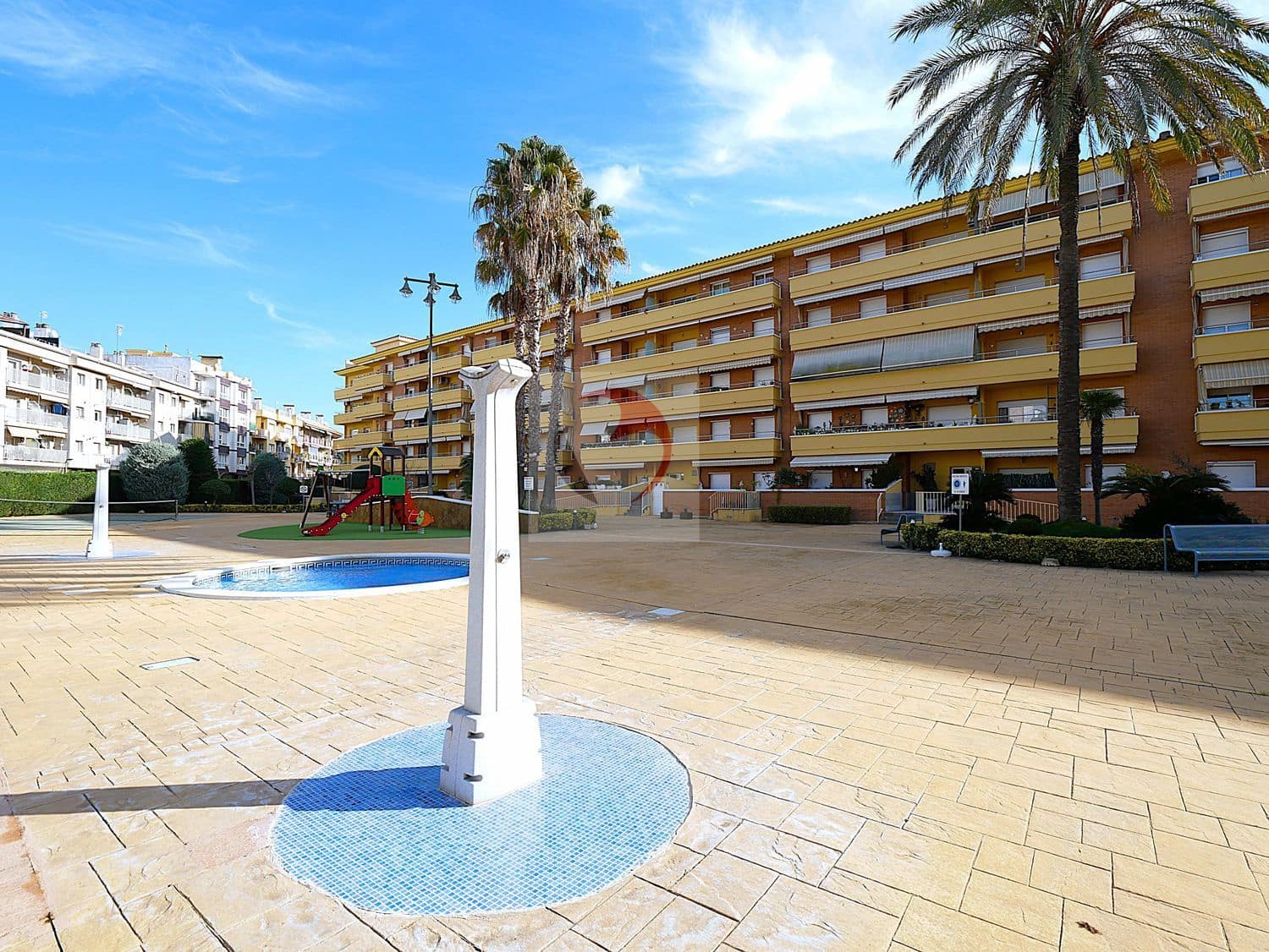 2 slaapkamer Appartement te koop in Blanes met zwembad - € 258.000 (Ref: 9622660)