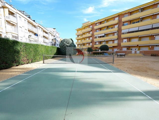 2 slaapkamer Appartement te koop in Blanes met zwembad - € 258.000 (Ref: 9622660)