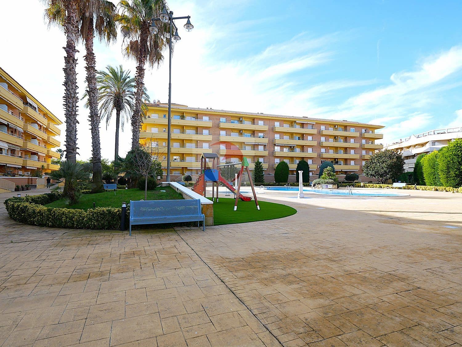 2 slaapkamer Appartement te koop in Blanes met zwembad - € 258.000 (Ref: 9622660)