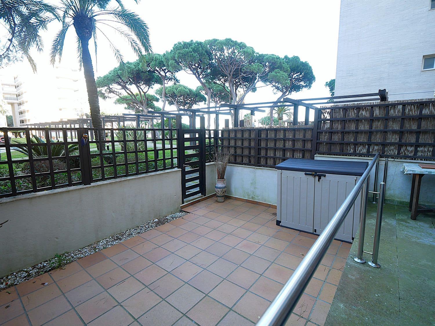 2 bedroom Apartment for sale in Blanes with pool - € 255,000 (Ref: 9699921)