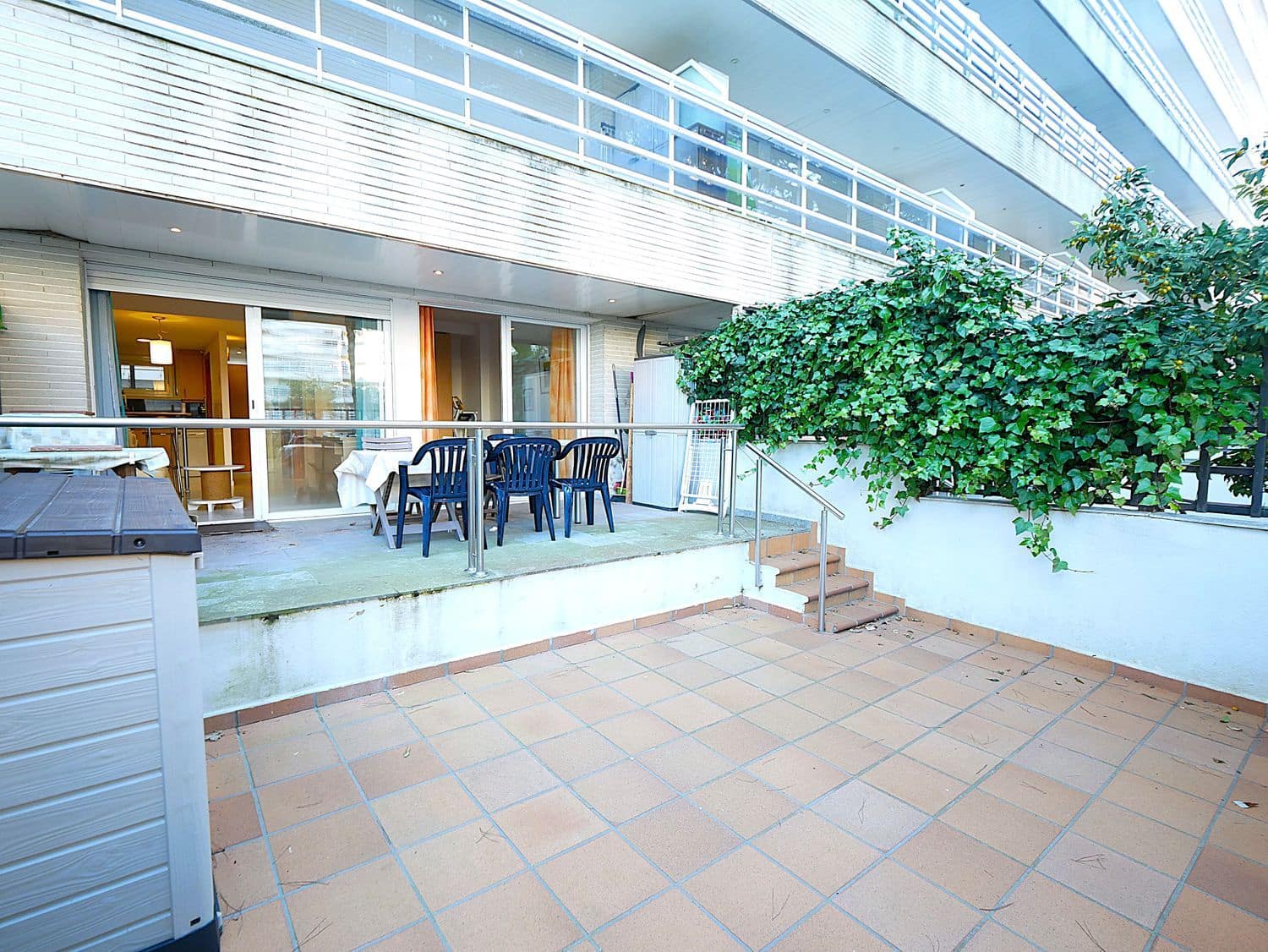 2 bedroom Apartment for sale in Blanes with pool - € 255,000 (Ref: 9699921)