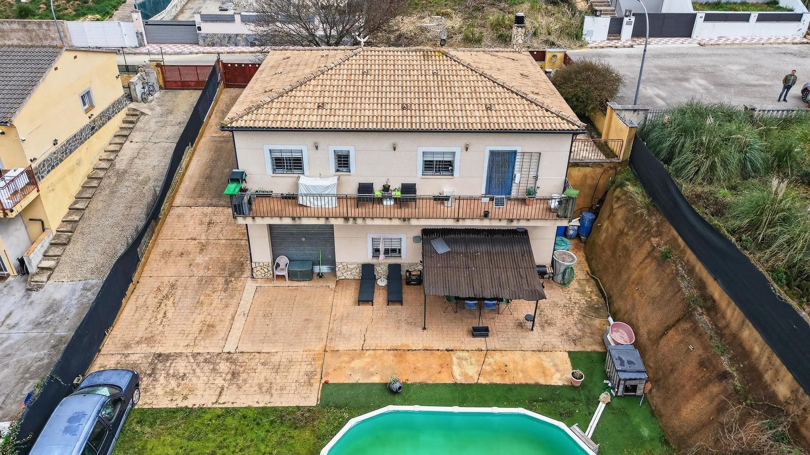 3 bedroom Villa for sale in Lloret de Mar with pool garage - € 290,000 (Ref: 9709195)