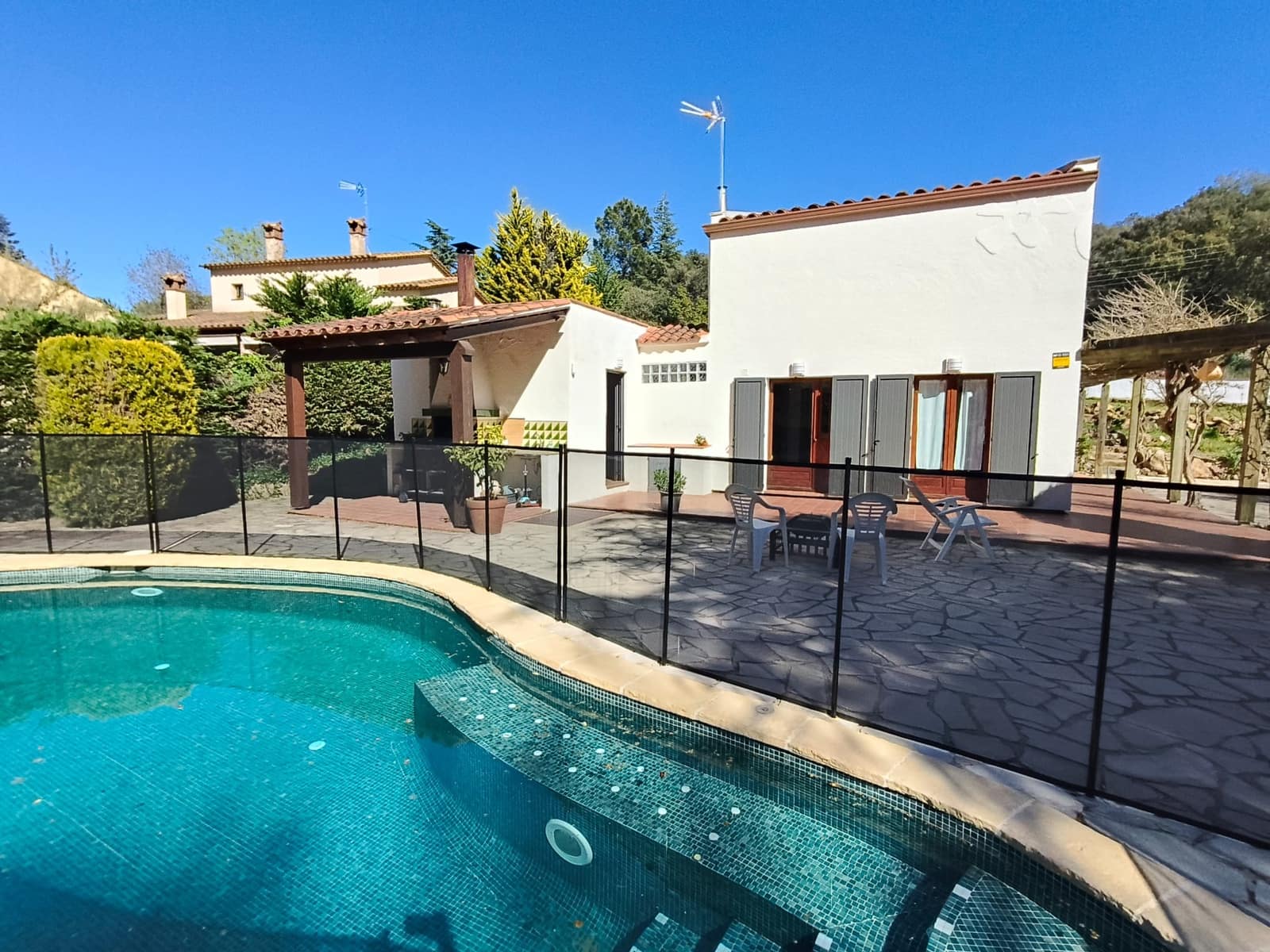 4 camera da letto Villa in vendita in Caldes de Malavella con piscina garage - 450.000 € (Rif: 9778799)